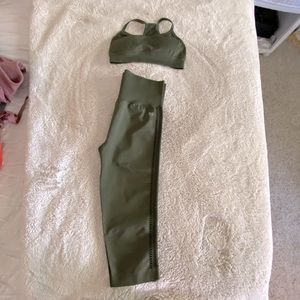 Yoga set/ activewear